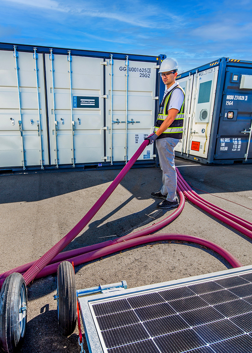 Lem_Lynch_090a-websize