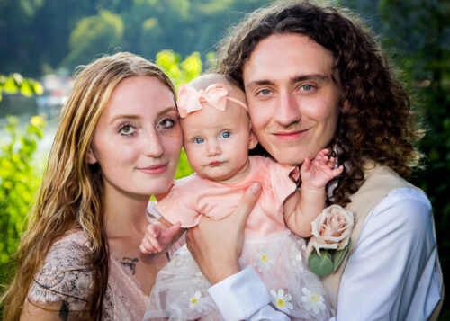 fam-port_h-v_500x700_016